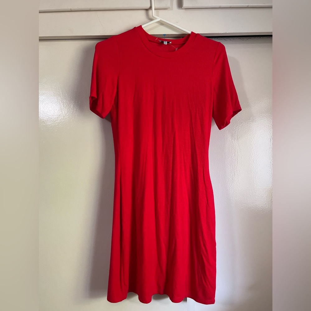 TOBI Short, bright red dress